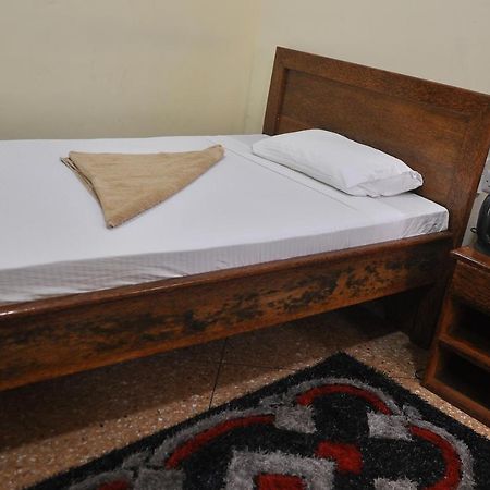 Plumeria Motel - Stone Town Zanzibar מראה חיצוני תמונה